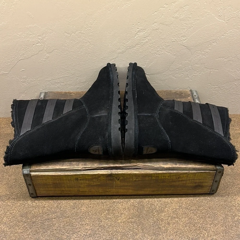 BearPaw Luna Black Short‎ Boots Women’s Size 9 - NEW